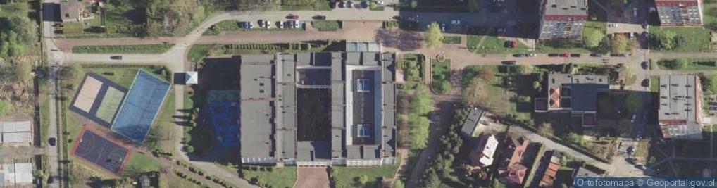Zdjęcie satelitarne Szkoła Podstawowa Nr 67 Z Oddziałami Integracyjnymi Im. Komisji Edukacji Narodowej