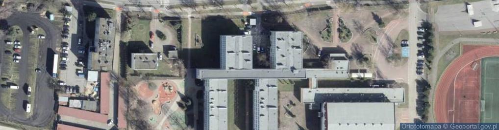 Zdjęcie satelitarne Szkoła Podstawowa Nr 8 Im. Jana Pawła II Z Oddziałami Dwujęzycznymi