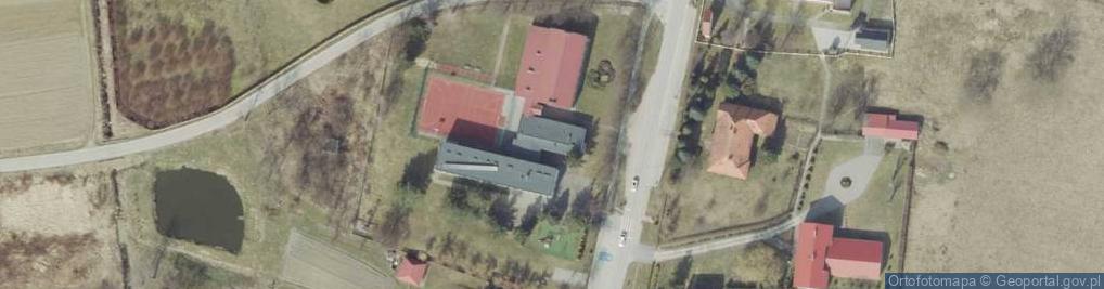 Zdjęcie satelitarne Szkoła Podstawowa Nr 8 Im. Stanisława Piętaka