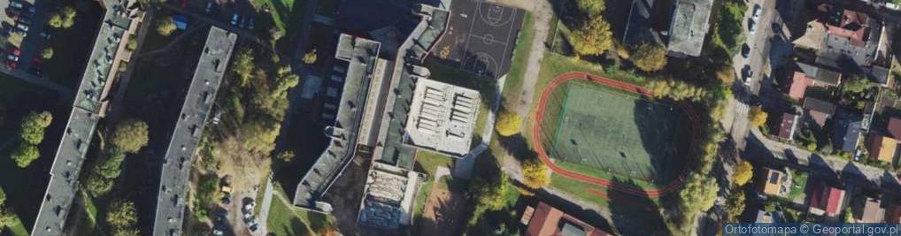 Zdjęcie satelitarne Szkoła Podstawowa Nr 8 Im. Żołnierzy Armii Krajowej W Słupsku