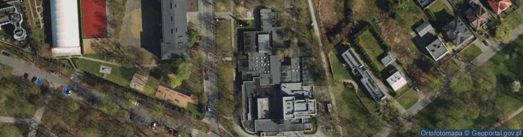 Zdjęcie satelitarne Szkoła Podstawowa Nr 83 'łejery'