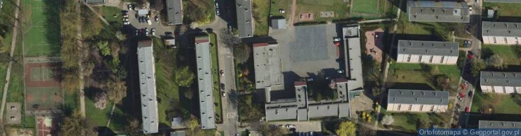 Zdjęcie satelitarne Szkoła Podstawowa Nr 88 Im. Poznańskich Koziołków