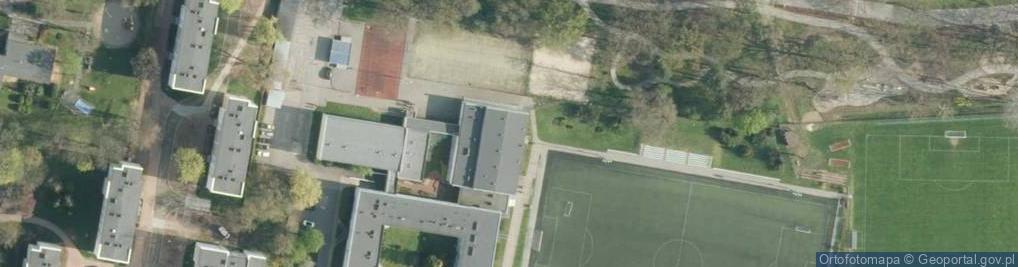 Zdjęcie satelitarne Szkoła Podstawowa Nr 9 Im. Komisji Edukacji Narodowej W Puławach