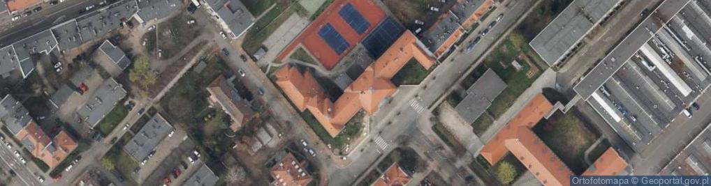 Zdjęcie satelitarne Szkoła Podstawowa Nr 9 Im. Króla Jana III Sobieskiego W Gliwicach