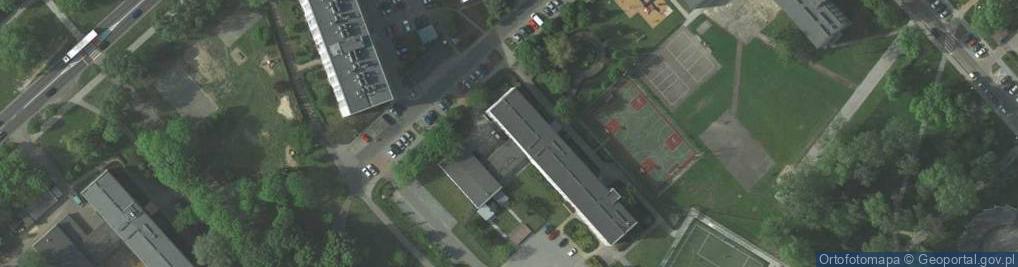 Zdjęcie satelitarne Szkoła Podstawowa Nr 92 Im. Bohaterów Westerplatte W Krakowie