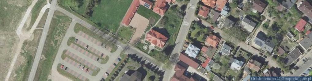 Zdjęcie satelitarne Szkoła Podstawowa Przy Liceum Klasycznym Im. Papieża Jana Pawła II W Ostrołęce