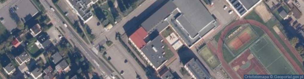 Zdjęcie satelitarne Szkoła Podstawowa Sportowa Człuchów