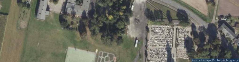 Zdjęcie satelitarne Szkoła Podstawowa W Chojnie