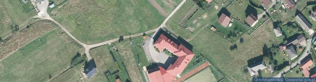 Zdjęcie satelitarne Szkoła Podstawowa W Krzyżowej
