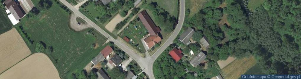 Zdjęcie satelitarne Szkoła Podstawowa W Maciejowicach