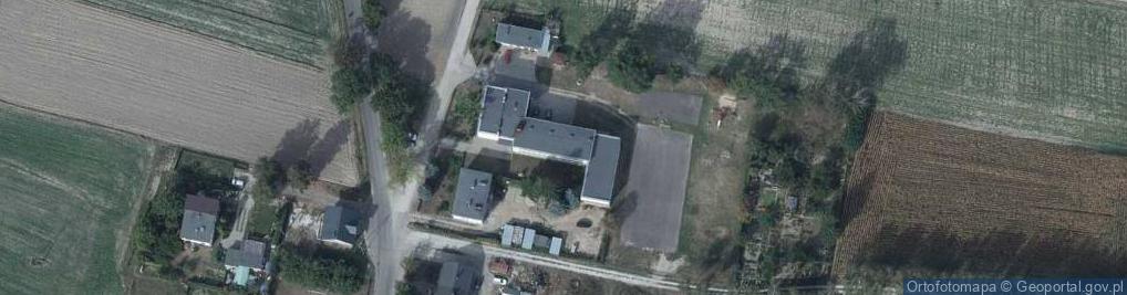 Zdjęcie satelitarne Szkoła Podstawowa W Nowogrodzie