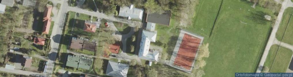 Zdjęcie satelitarne Szkoła Podstawowa W Okszowie
