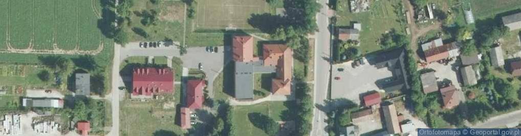 Zdjęcie satelitarne Szkoła Podstawowa W Radziemicach. Filia W Zielenicach