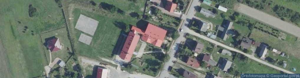 Zdjęcie satelitarne Szkoła Podstawowa w Rykoszynie