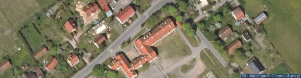 Zdjęcie satelitarne Szkoła Podstawowa W Sząbruku