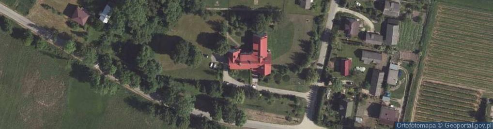 Zdjęcie satelitarne Szkoła Podstawowa W Tarnogórze-Kolonii