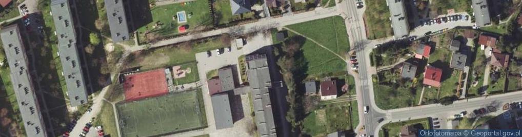Zdjęcie satelitarne Szkoła Podstawowa Z Oddziałami Integracyjnymi Nr 5 Im. Orła Białego W Oświęcimiu