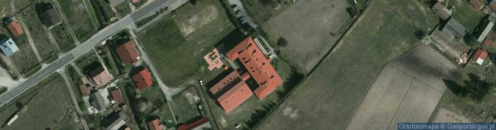 Zdjęcie satelitarne Zespół szkół im. Jana Pawła 2 w Groblach