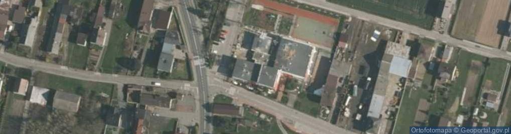 Zdjęcie satelitarne Zespół Szkół Ogólnokształcących w Bieńkowicach Szkoła Podstawowa