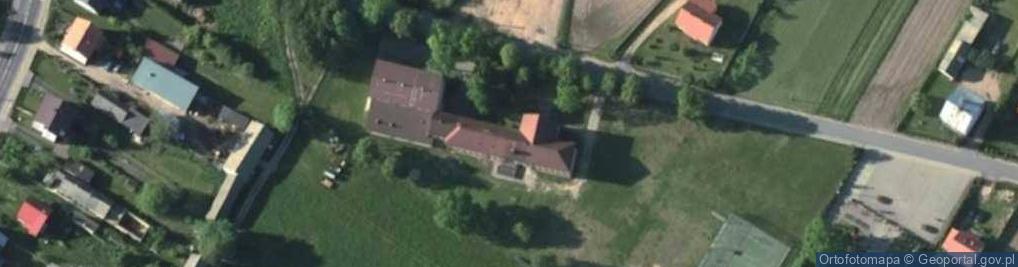 Zdjęcie satelitarne Zespół Szkolno Przedszkolny w Dąbrowach