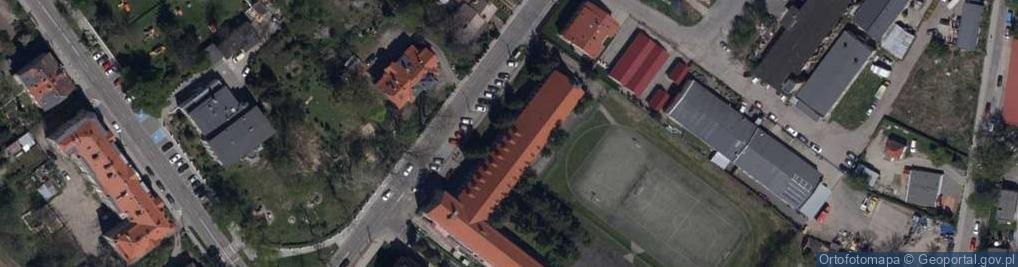 Zdjęcie satelitarne Jednoroczna Policealna Szkoła Edukacji Innowacyjnej