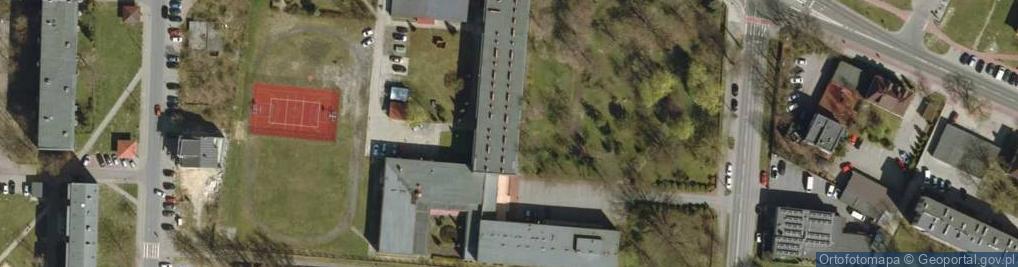 Zdjęcie satelitarne Łowicka Szkoła Policealna Województwa Łódzkiego Dla Dorosłych