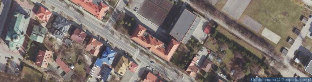 Zdjęcie satelitarne Medyczna Policealna Szkoła Zawodowa 'Tesla'