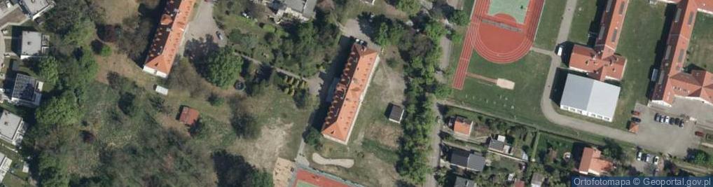 Zdjęcie satelitarne Młodzieżowy Ośrodek Socjoterapii Nr 2