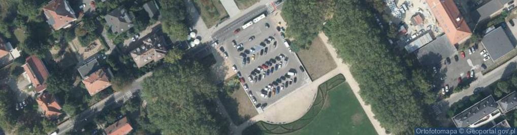 Zdjęcie satelitarne Boska Szkoła dla Psów