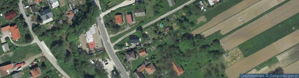 Zdjęcie satelitarne Zespół Szkół w Bibicach