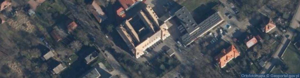 Zdjęcie satelitarne Szpital Powiatowy im. Matki Teresy z Kalkuty