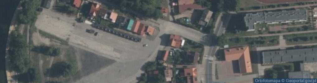 Zdjęcie satelitarne Targowisko