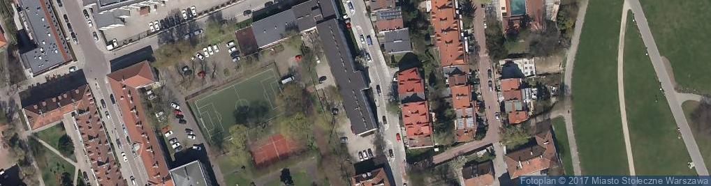 Zdjęcie satelitarne Technikum Architektoniczno-Budowlane Im. Stanisława Noakowskiego