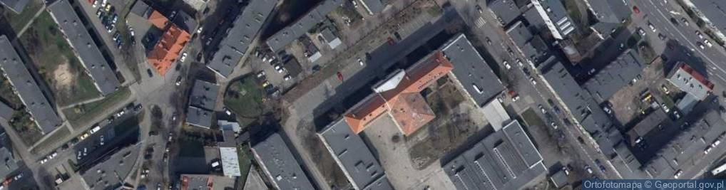 Zdjęcie satelitarne Technikum Na Podbudowie Szkoły Zasadniczej