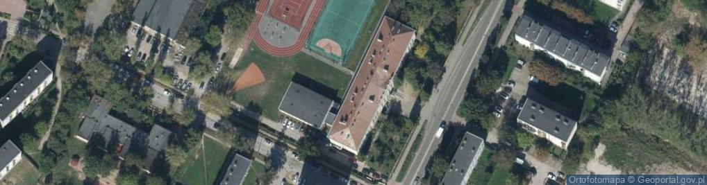 Zdjęcie satelitarne Technikum Nr 2 Im. Gen. Władysława Sikorskiego