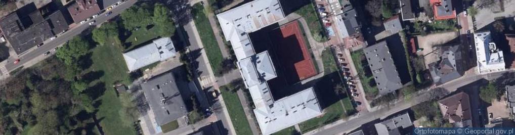 Zdjęcie satelitarne Technikum Nr 3 W Zespole Szkół Nr 3