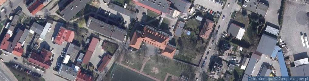 Zdjęcie satelitarne Technikum Zawodowe Nr 3 Na Podbudowie Gimnazjum