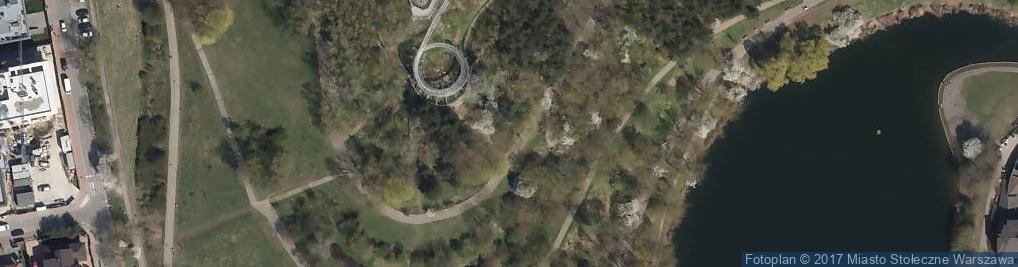 Zdjęcie satelitarne Tor saneczkowy