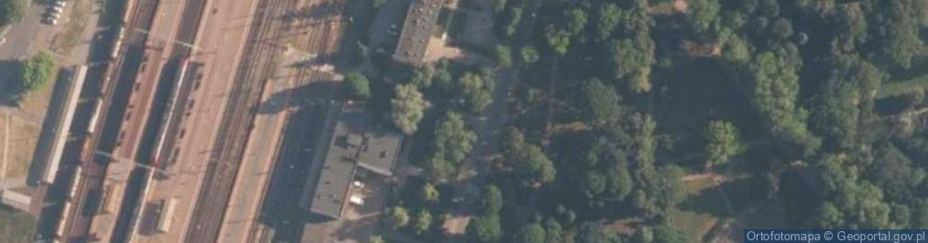 Zdjęcie satelitarne Biuro ubezpieczeń J. Sikorska
