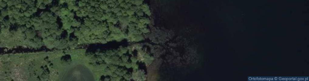 Zdjęcie satelitarne Ujście rz. Radzieja do jez. Łabap