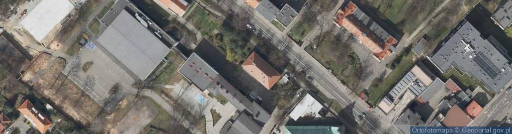 Zdjęcie satelitarne Policealne Studium Zawodowe w ZS Ekonomiczno - Usługowych