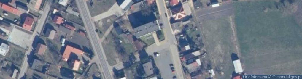 Zdjęcie satelitarne Urząd Gminy Gniewoszów