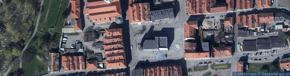 Zdjęcie satelitarne Urząd Stanu Cywilnego