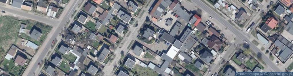 Zdjęcie satelitarne AUTO-CENTRUM