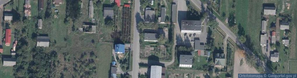 Zdjęcie satelitarne Gabinet Weterynaryjny w Niedźwiadzie Maciej Wróblewski