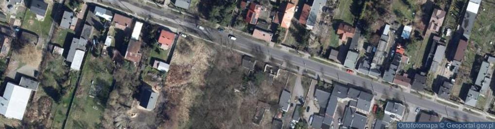 Zdjęcie satelitarne Na drodze: mobilny serwis opon i aut