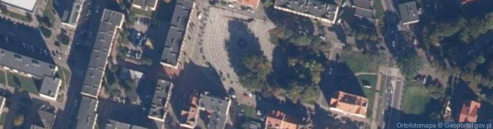 Zdjęcie satelitarne plac miejski
