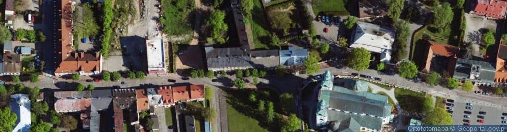 Zdjęcie satelitarne Wypożyczalnia strojów Łowickich