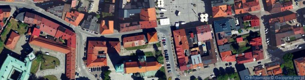 Zdjęcie satelitarne Kamienna dzwonnica z XVIII w.