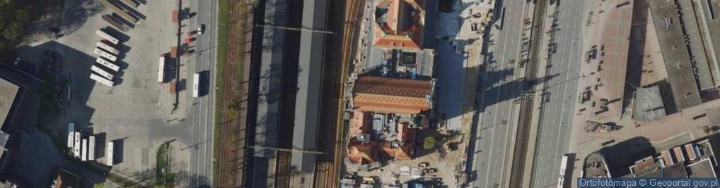 Zdjęcie satelitarne Neorenesansowy dworzec kolejowy